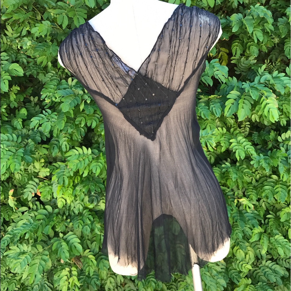 Isshu Top - Picture 4 of 5